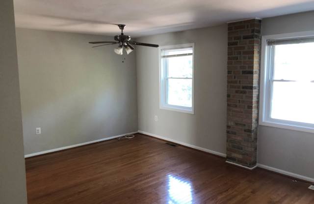 9814 LAKEPOINTE DRIVE Gallery 4