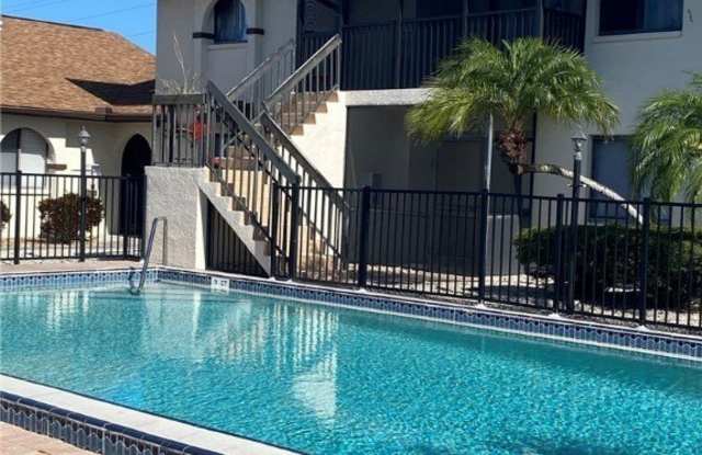 151 Cape Coral Parkway W unit: 104 photos photos