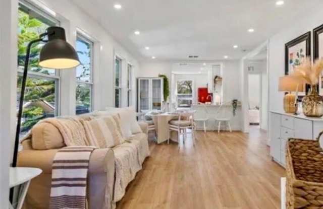 2238 QUINCY Street S Gallery 2