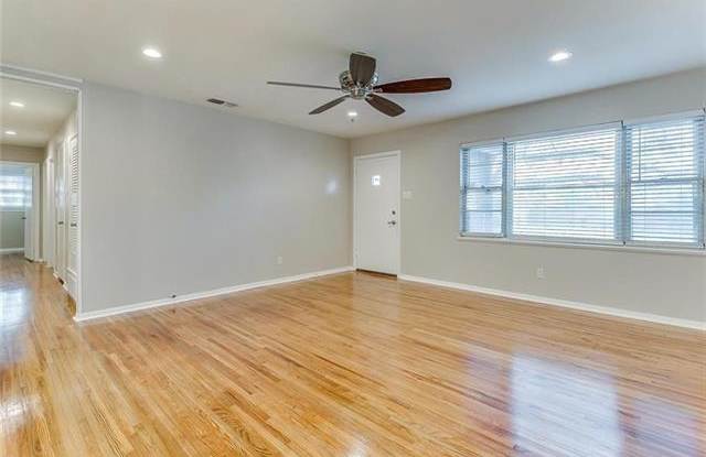 6016 Saint Johns Lane Gallery 4