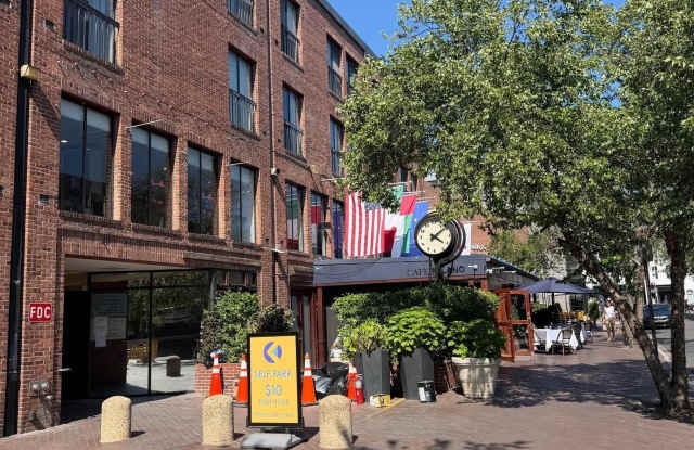 3251 PROSPECT Street NW Gallery 2