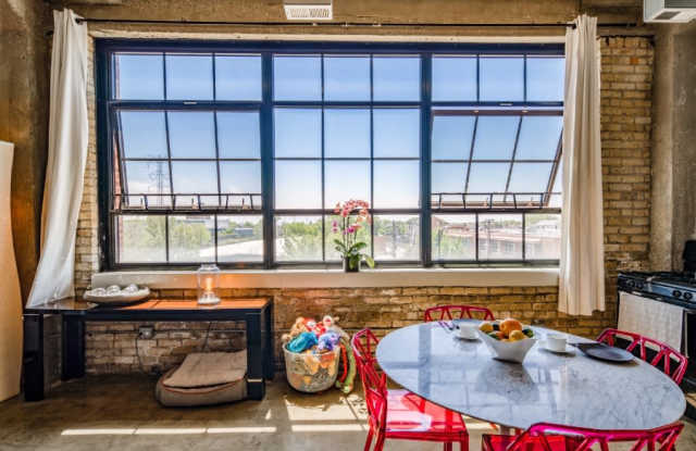 2620 West Washington Boulevard - 2620 West Washington Boulevard, Chicago, IL 60612