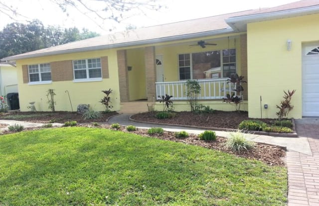 240 West Spruce Street - 240 Spruce Street, Orlando, FL 32804