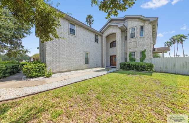116 N NUECES PARK LN photos photos