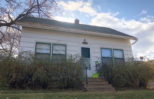 2014 East 3rd St. - 2014 3rd St E, St. Paul, MN 55119