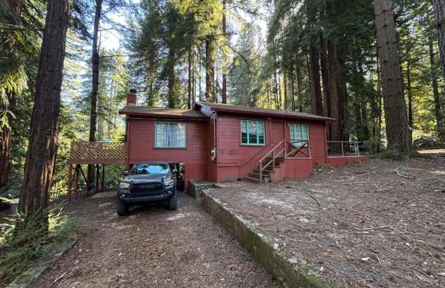 Serene mountain setting in Felton photos photos