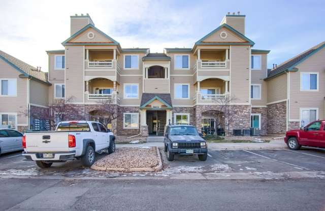 Beautiful Two Bedroom Condo in Littleton - 9622 West Coco Circle, Ken Caryl, CO 80128