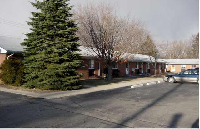 657 Middle Court photos photos