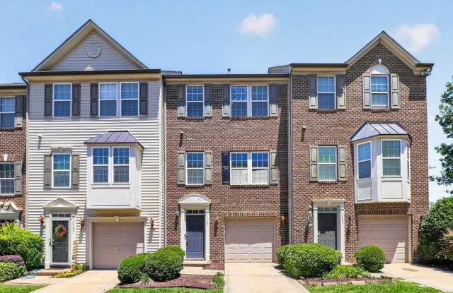 Beautiful three bedroom townhome photos photos Beautiful three bedroom townhome photos photos