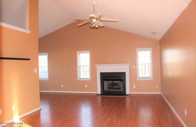 105 Fieldgate Drive Gallery 3