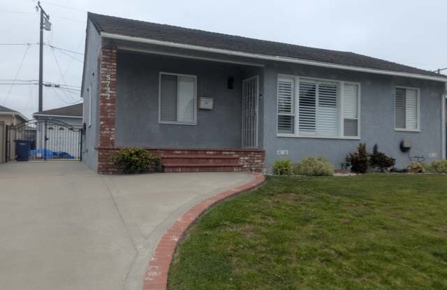 5732 Yearling Street photos photos