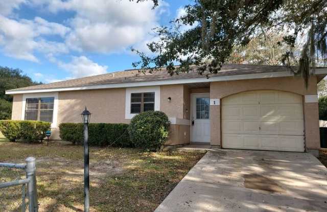 1 Hickory Track photos photos