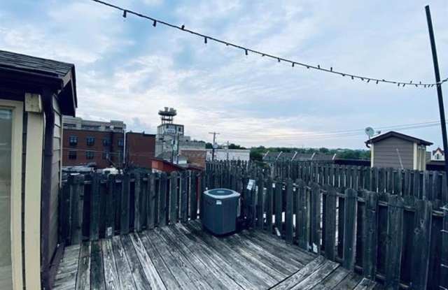 105 E 6th Street photos photos