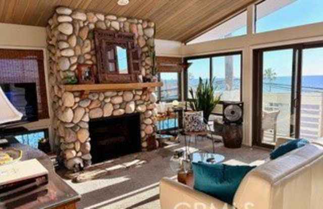 4216 Ocean Drive - 4216 Ocean Drive, Manhattan Beach, CA 90266