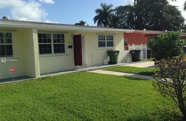 443 NE 141st St - 443 Northeast 141st Street, North Miami, FL 33161