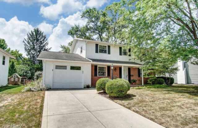 961 Oberlin Dr - 961 Oberlin Drive, Columbus, OH 43221
