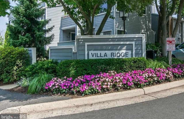1918 VILLARIDGE DRIVE Gallery 2