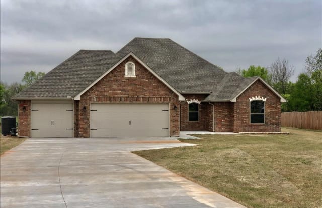 1540 Savannah Cir - 1540 West Savannah Circle, Noble, OK 73068