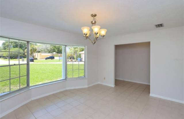 18855 TRACER DRIVE Gallery 4