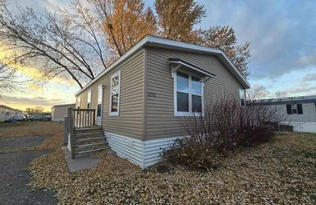 11220 - 4th St NE - 11220 4th Street Northeast, Blaine, MN 55434