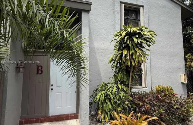 10661 SW 113th Pl photos photos