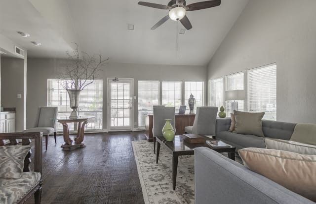 Broadmoor Villa Gallery 3