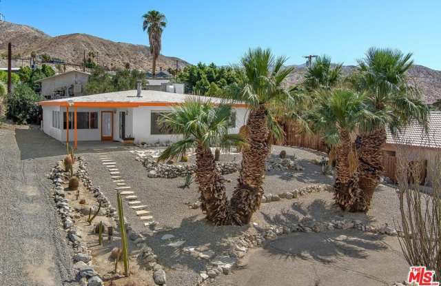 68250 Calle Descanso photos photos