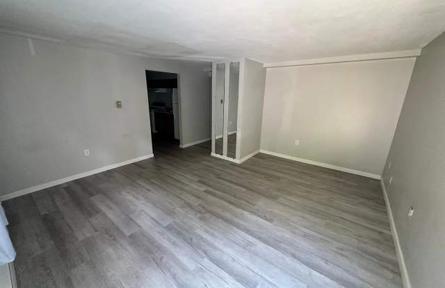 2116 Linnus Dr - 2116 Linnus Drive, Jefferson County, MO 63049