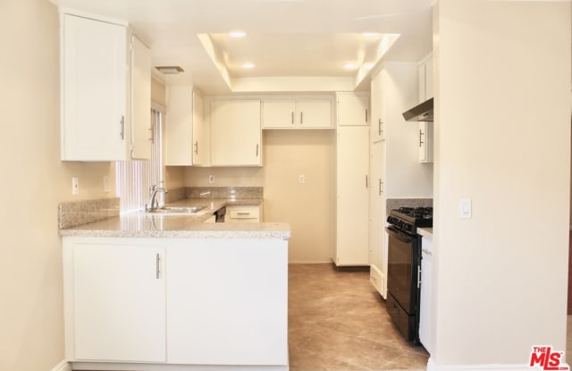 518 E Lexington Dr - 518 East Lexington Drive, Glendale, CA 91206