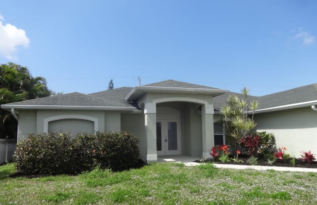 3320 SW 8th Ct - 3320 Southwest 8th Court, Cape Coral, FL 33914