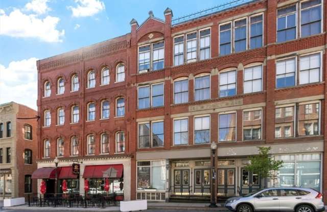 Beautiful and Spacious 1 Bedroom Apartment DOWNTOWN! MUST SEE! photos photos Beautiful and Spacious 1 Bedroom Apartment DOWNTOWN! MUST SEE! photos photos