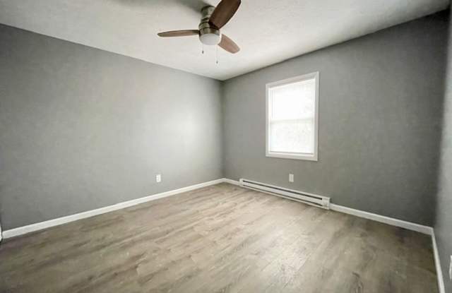 ch1404 Gallery 4