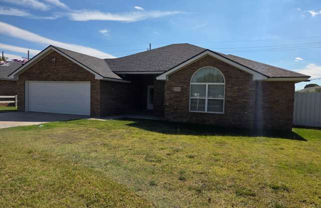 Beautifully designed 4 Bed 2 Bath home with Office photos photos