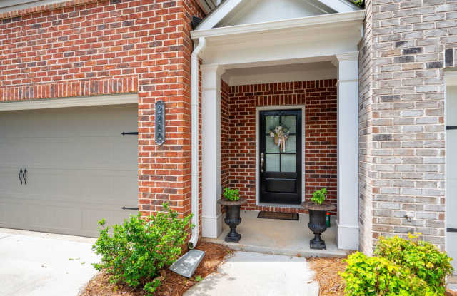 Stunning & Spacious Downtown Kennesaw Townhome 3 Bed 3.5 Bath w/2 Car Garage! Gallery 4