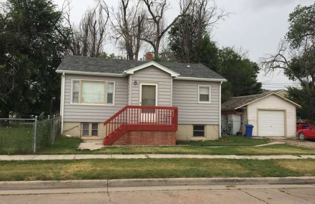 2702 1/2 W. Rapid St - 2702 West Rapid Street, Rapid City, SD 57702
