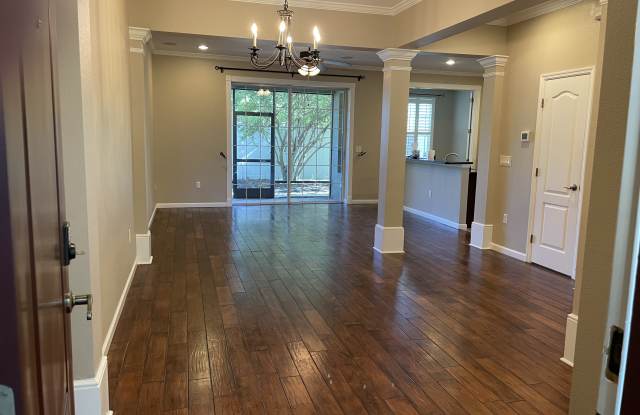 10535 Whittington Ct - 10535 Whitting Court, Largo, FL 33773