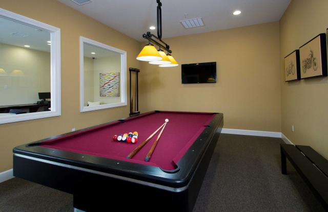 Avila Apartment Homes Gallery 4