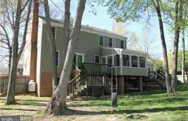 431 COLLINGWOOD DR Gallery 2