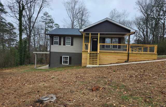 Spacious 3 bedroom 2 bath home in Chickamauga, GA photos photos