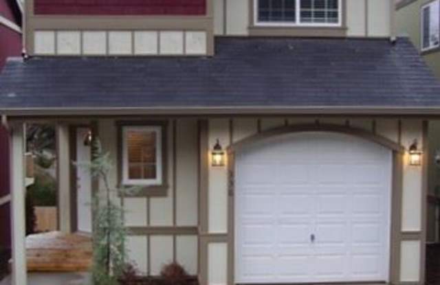 336 N. Lafayette Avenue - 336 Lafayette Avenue North, Bremerton, WA 98312