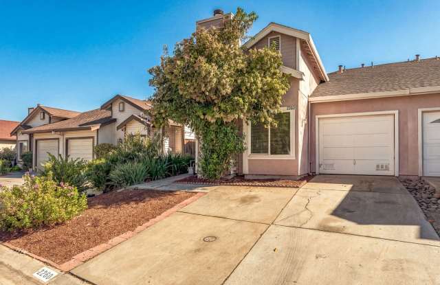 Spacious 3-Bedroom Townhouse in the Aborn/Evergreen Area – $3,800/Month Gallery 1