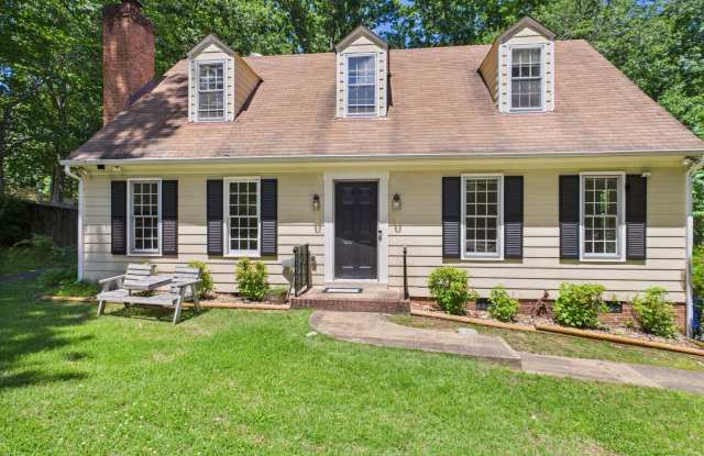 Lovely 4 Bedroom 2 Full Bath Cape Cod in Rockwood Available NOW! photos photos