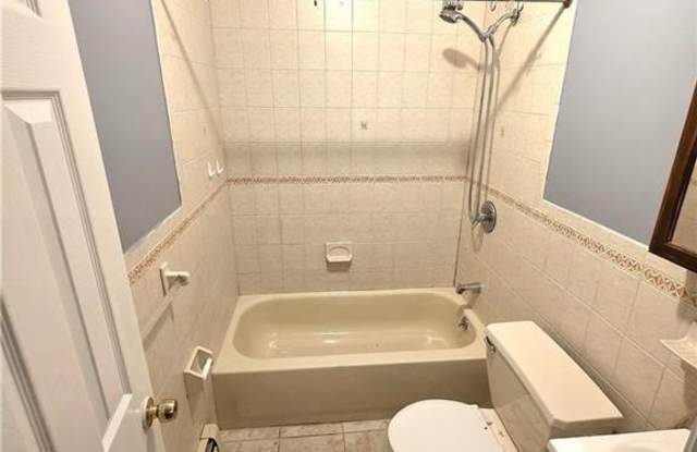 2254 Linden Boulevard photos photos