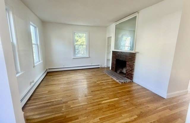 22 Central Avenue Gallery 3