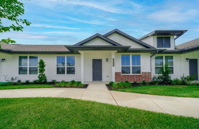 1142 Trellis Pass Gallery 1