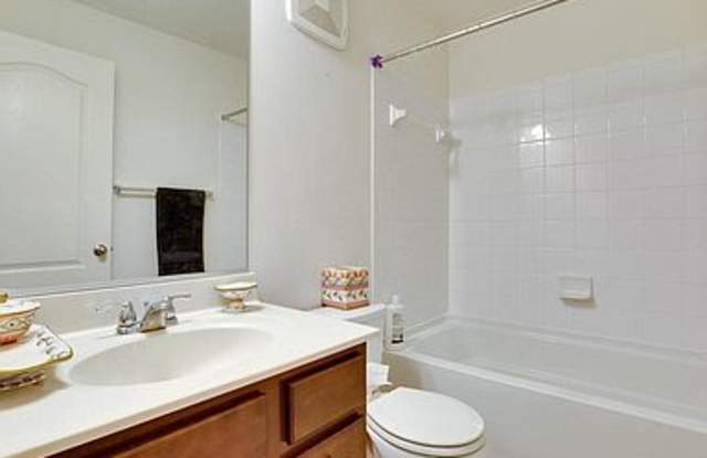 3009 Chesapeake Drive - 1 Gallery 2