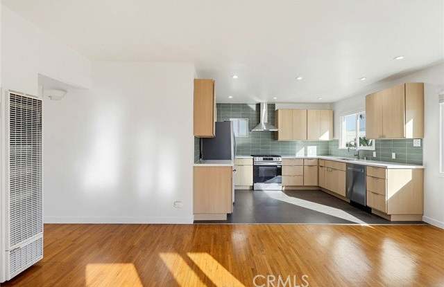 1027 Avenue C Gallery 4
