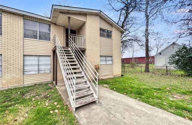 712 Martindale Road photos photos