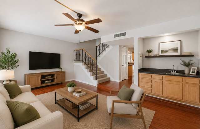 Spacious 2-Bedroom Townhome in the Heart of Carrollwood Gallery 3