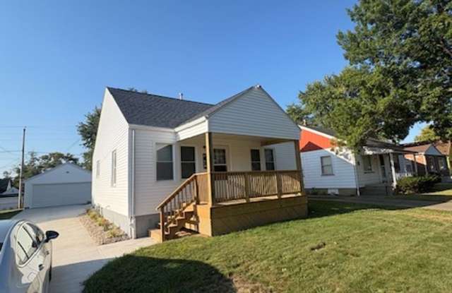COMPLETE Remodel 2 Bedroom / 1 Bath House photos photos